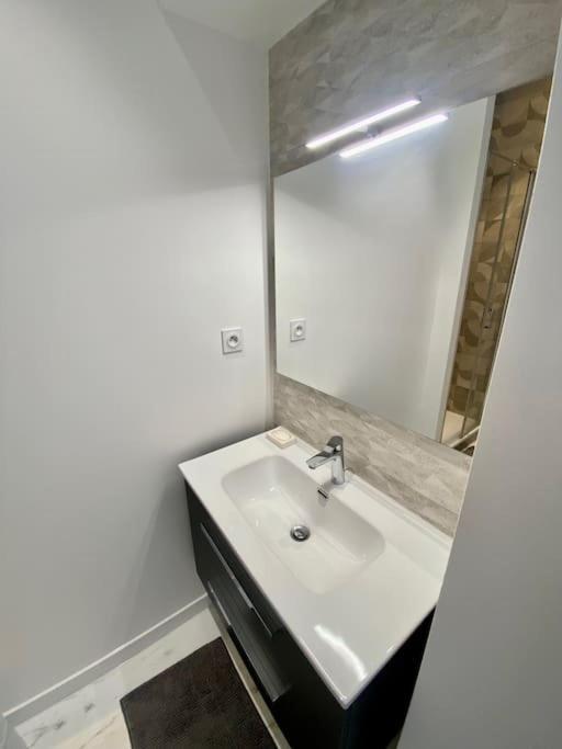 Superbe Appartement Hyper Centre 4 Personnes Valence  Exteriér fotografie
