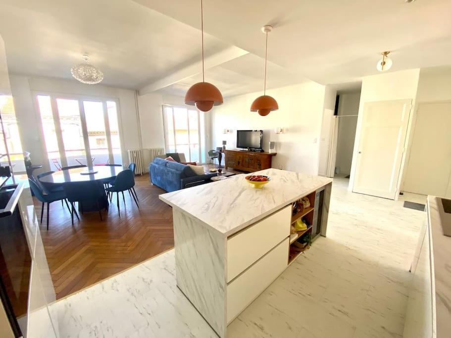 Superbe Appartement Hyper Centre 4 Personnes Valence  Exteriér fotografie
